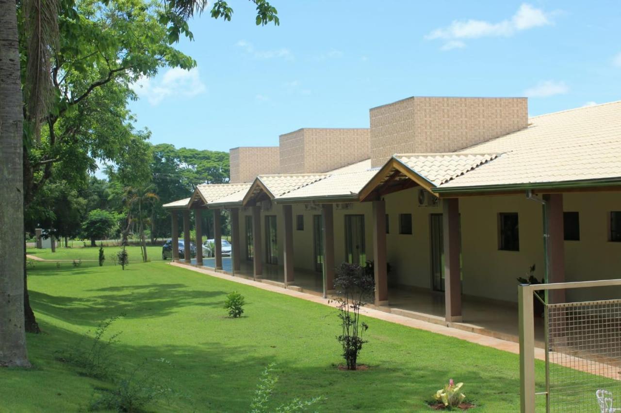Hotel Kaeru Avare Bagian luar foto
